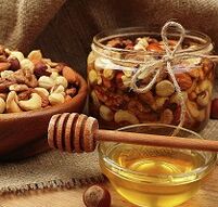 honey and nuts to boost activity